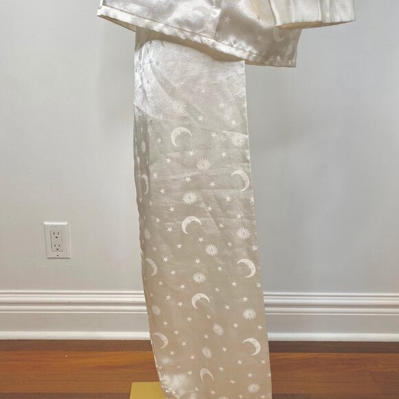 Whimsigoth white satin pajama set - Picture 7 of 7